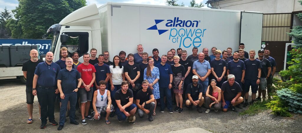 Alkion si našel čas na zábavu